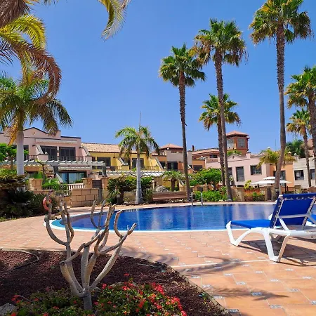 Cosy Three Bedroom In Costa Adeje (Tenerife)